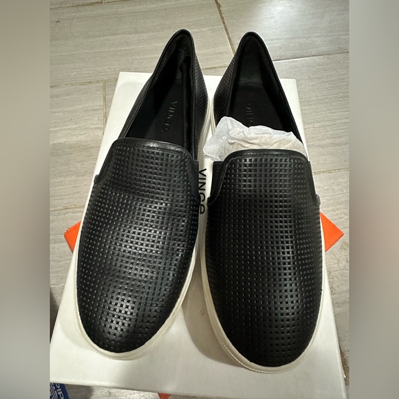 Vince Shoes - New in box Vince Blair 5 Black Slip On Sneakers